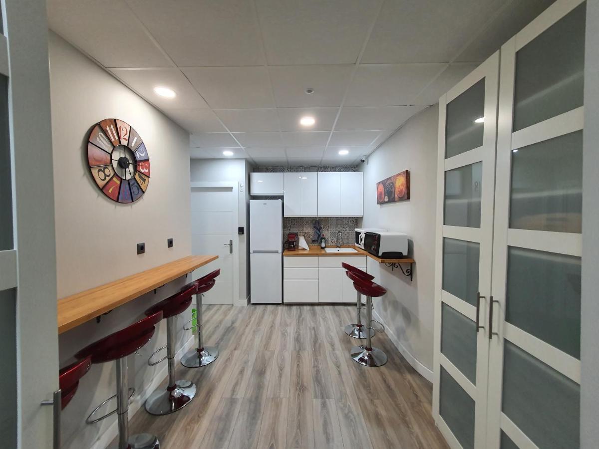 Hôtel Cv33 Ostatua à Bilbao Extérieur photo