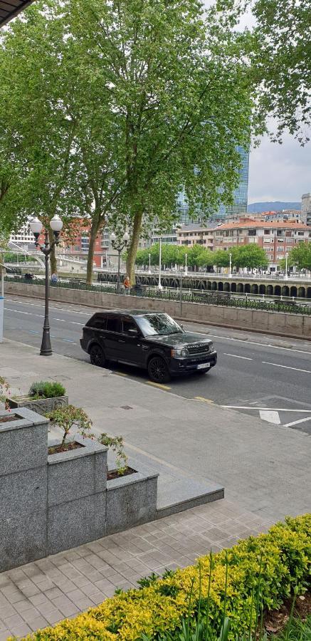 Hôtel Cv33 Ostatua à Bilbao Extérieur photo