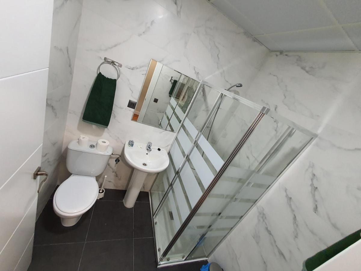 Hôtel Cv33 Ostatua à Bilbao Extérieur photo
