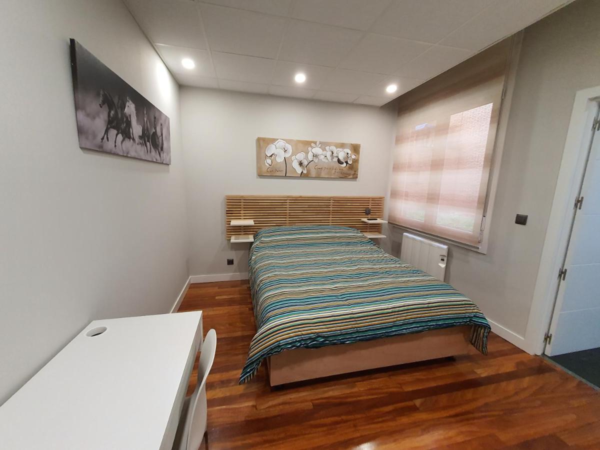 Hôtel Cv33 Ostatua à Bilbao Extérieur photo
